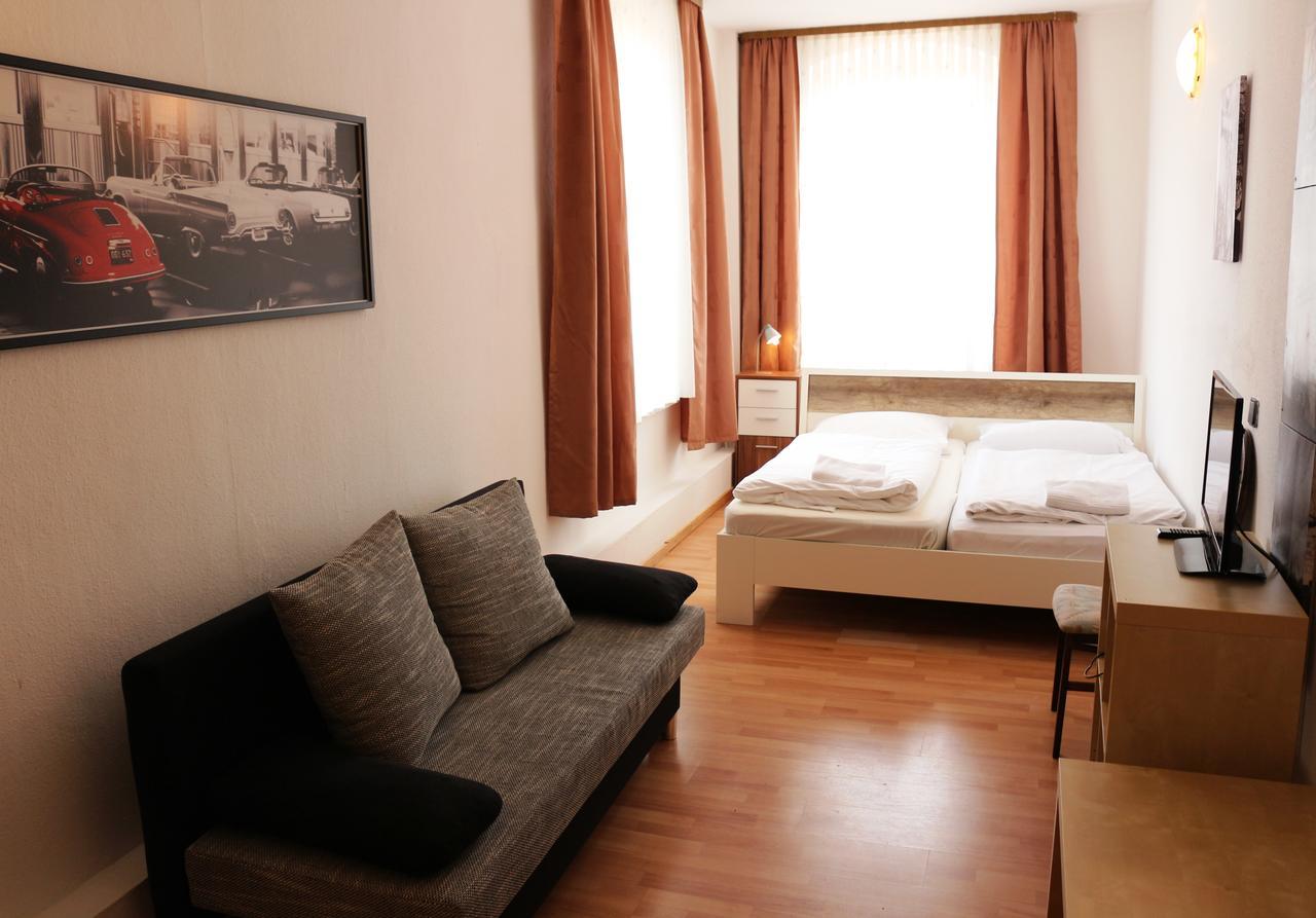 Landgasthof Schoenecke Wahrenholz Εξωτερικό φωτογραφία