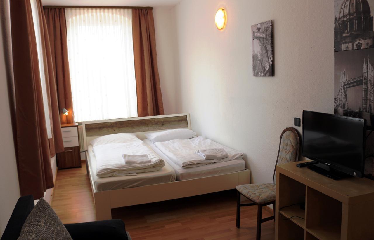 Landgasthof Schoenecke Wahrenholz Εξωτερικό φωτογραφία